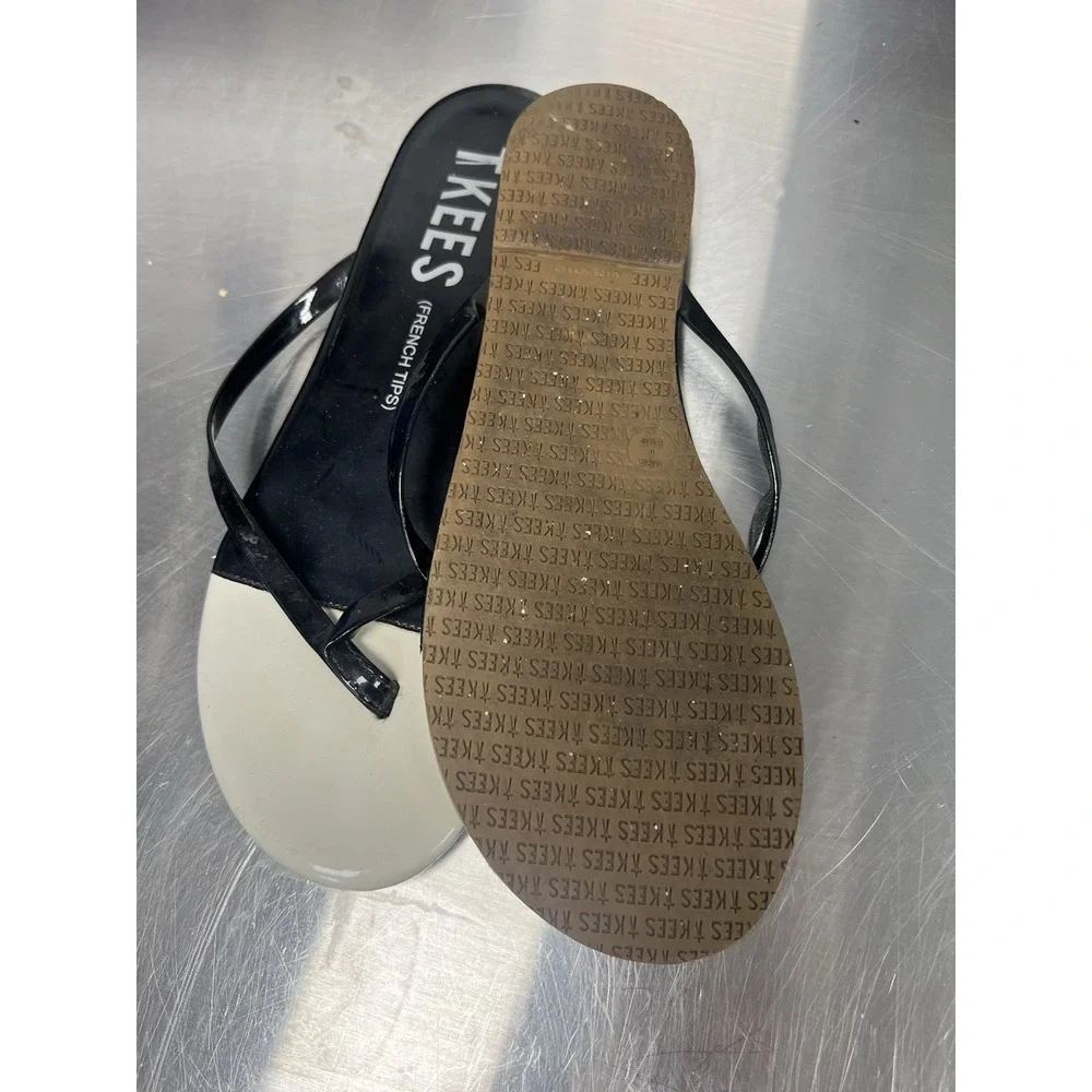 tkees French‎ Tips Sandals 6